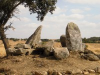 /album/photo-gallery/megalithic-tomb-portugal-jpg/